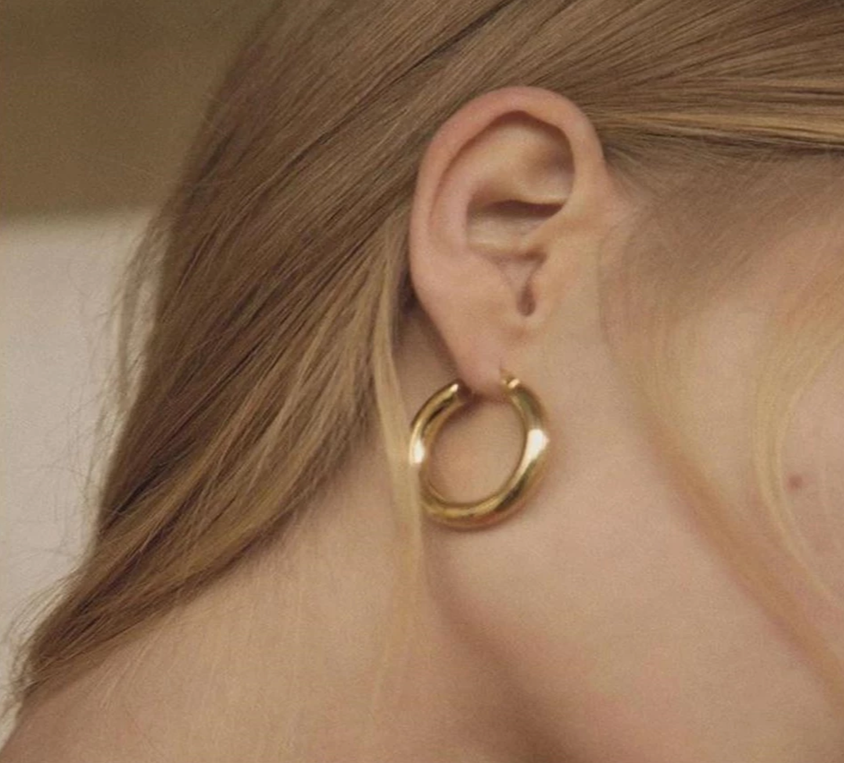 Abriella Bold Hoop Earrings (Medium)